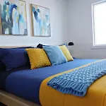 Boho Retreat With King Beds, Golf, Disney+, Near Wem