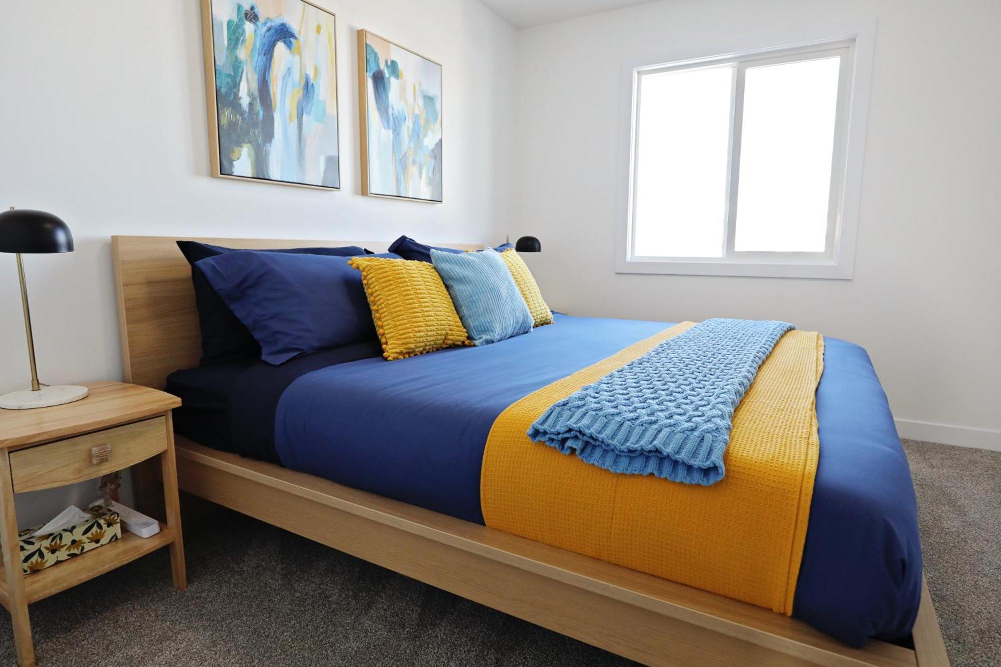 Boho Retreat With King Beds, Golf, Disney+, Near Wem