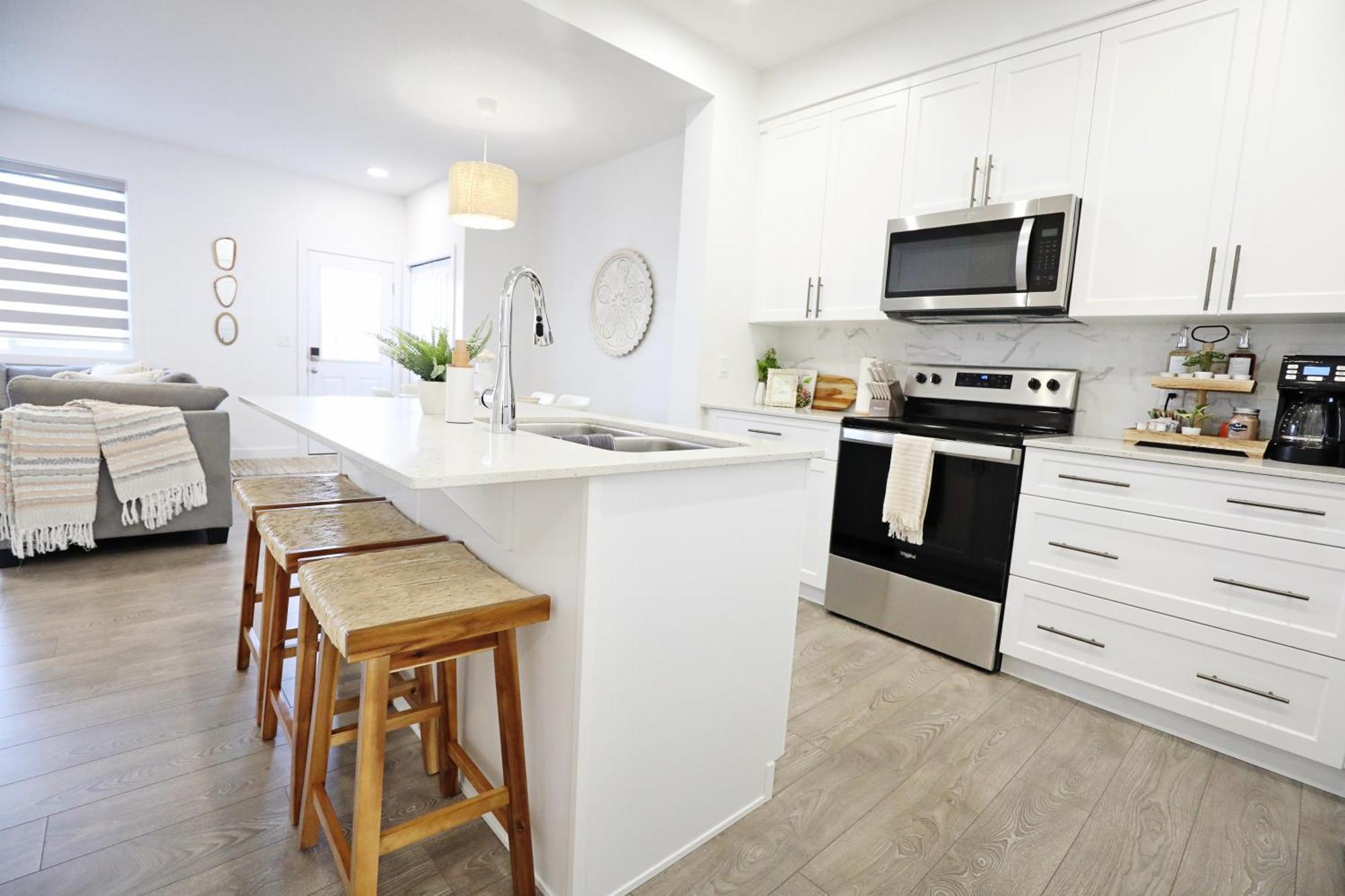 Boho Retreat With King Beds, Golf, Disney+, Near Wem Holiday home Edmonton